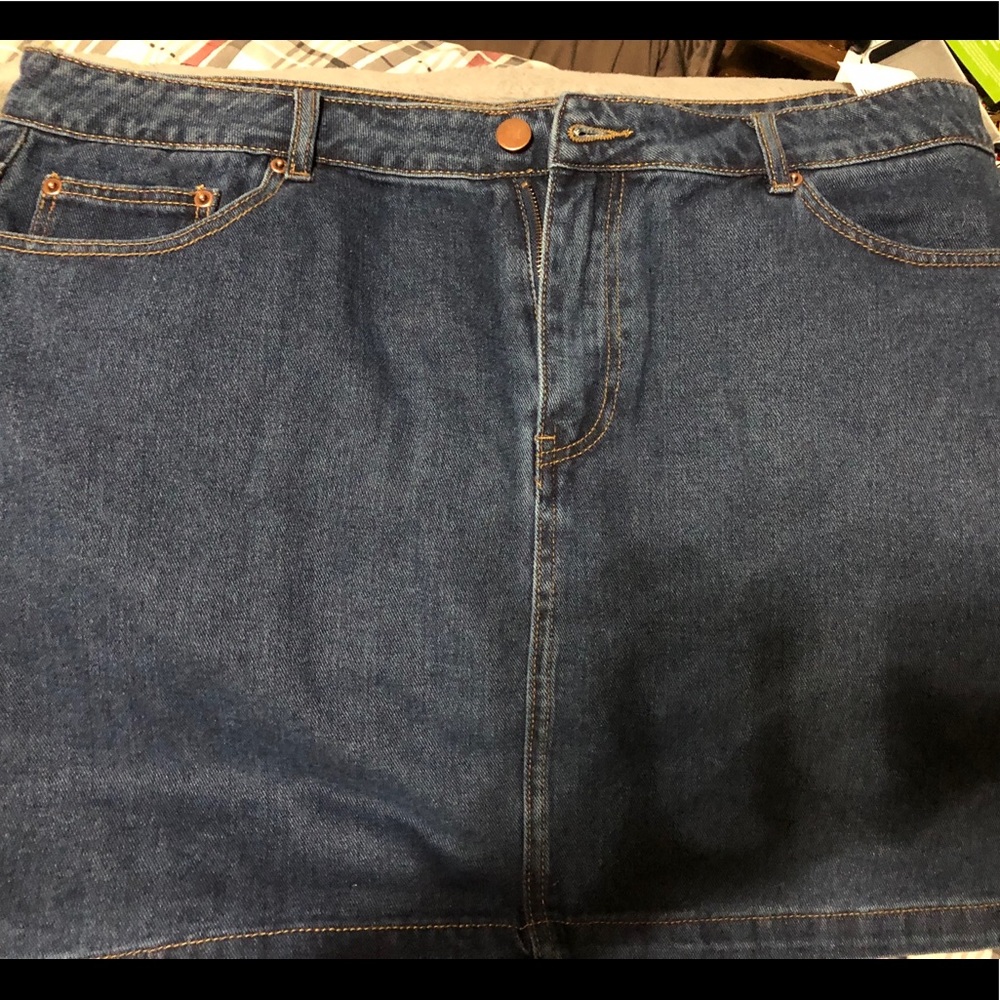 Denim mini skirt